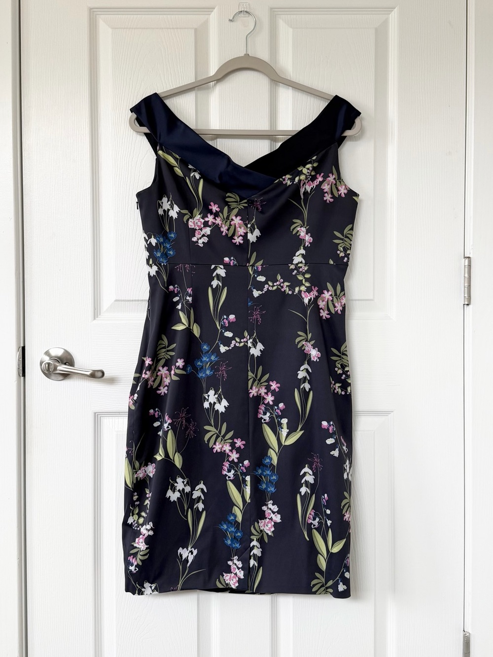 Karen Millen Royal Ascot Floral Off Shoulder Midi Dress - Picture 4 of 9